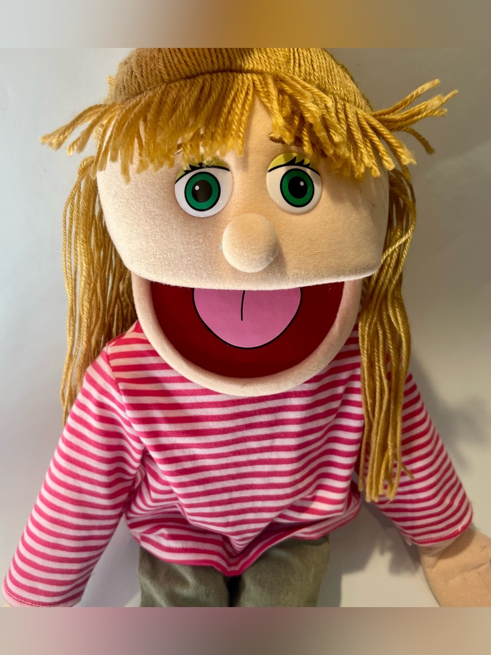 SILLY PUPPETS Girl Hand Puppet - Clothes Blonde Hair Green Eyes Pretend Play